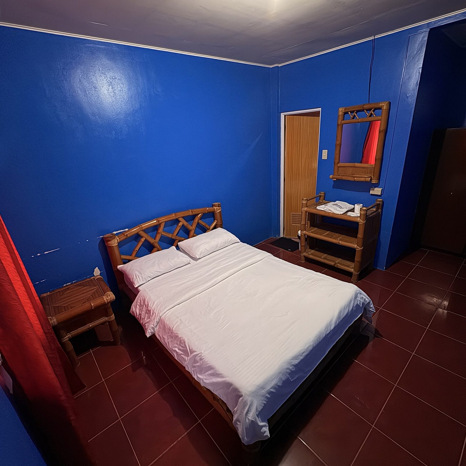 Single Room image 1