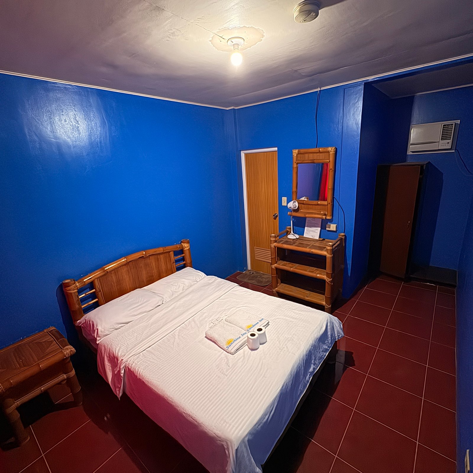 Single Room image 1